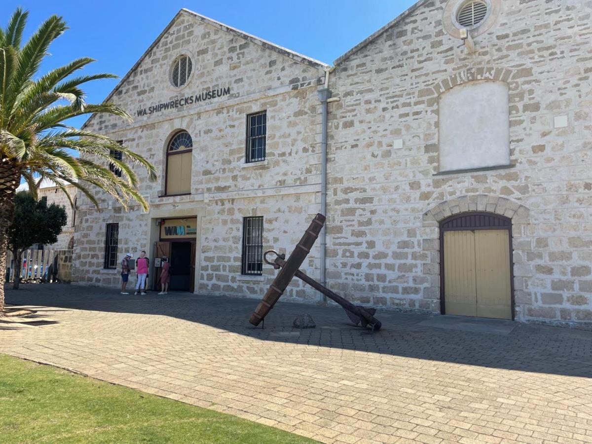 Lilys Quarters- Historic West End Fremantle Exterior foto